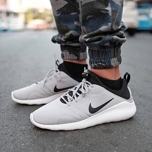 Nike Kaishi 2.0 running shoes